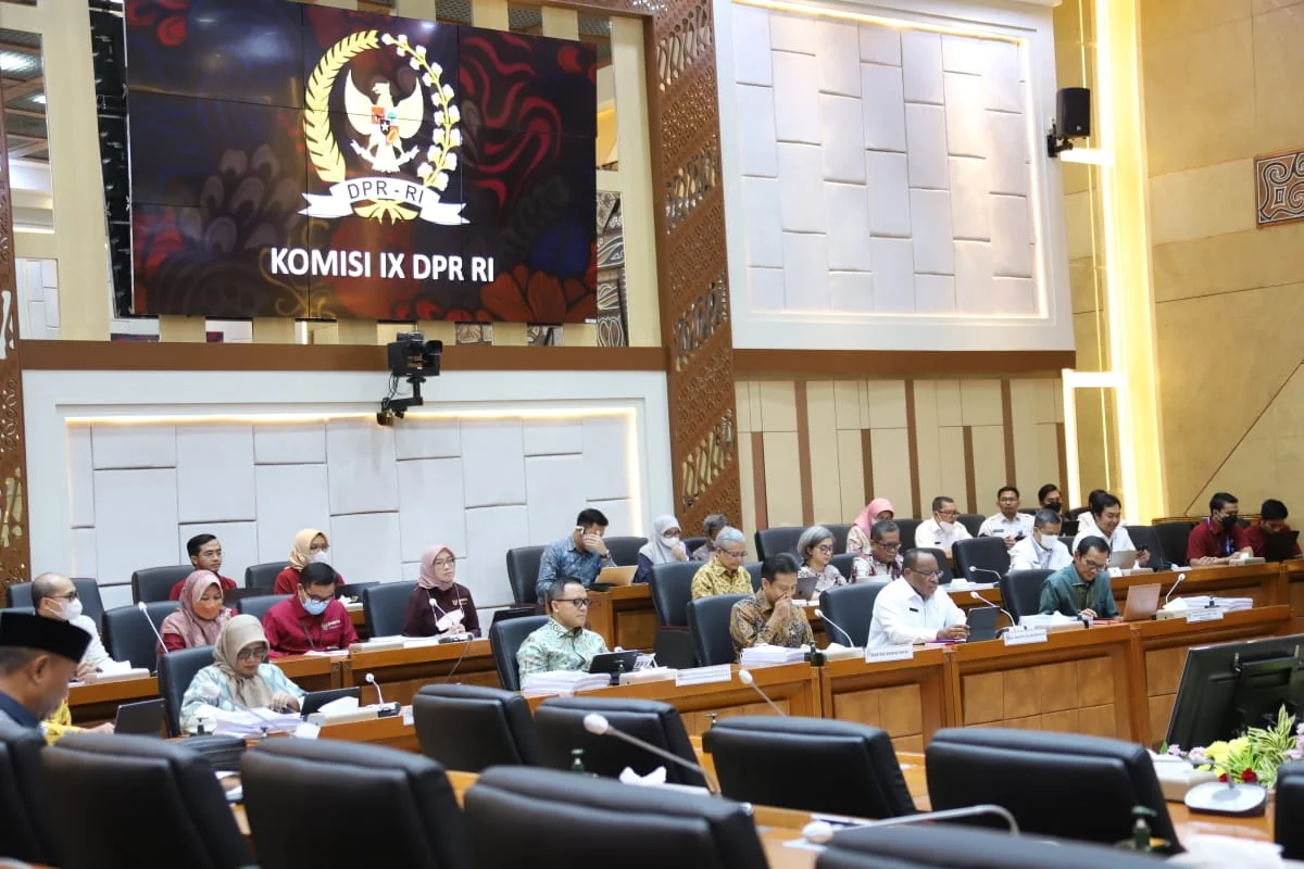 Anggaran Pengawasan BPOM Dinilai Tidak Masuk Akal, DPR Bandingkan dengan Proyek Kaus Kaki