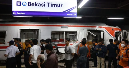 Imbas Tragedi Bekasi Timur, Stasiun Manggarai Lumpuh dan Dipadati Ribuan Penumpang pagi ini